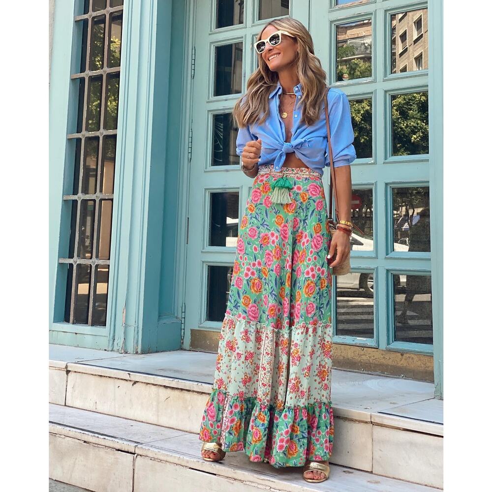Blue Paisley‎ Print Long Flowy Tiered Maxi Skirt Womens size L Boho Peasant - Picture 3 of 5